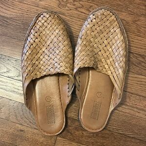 Men’s Mohinders Size 13